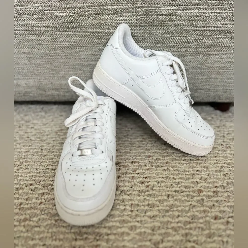 Men's Nike Air Force 1 '07 White Leather Sneakers